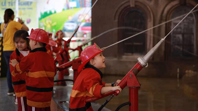 Thiet ke chua co ten 7