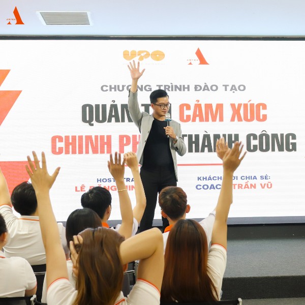 Lê Đặng Minh Nhật - Trainer UPO