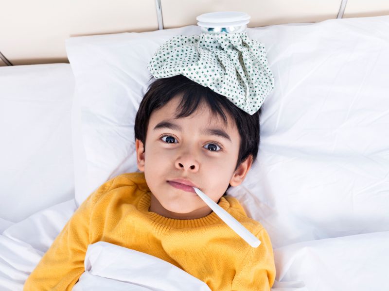 Thậm chí một số trẻ còn giả vờ bị ốm để không phải đến trường