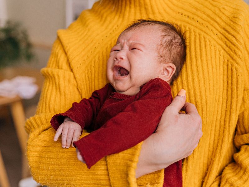 Tìm hiểu nguyên nhân trước khi “trị bệnh” ăn vạ ở trẻ.