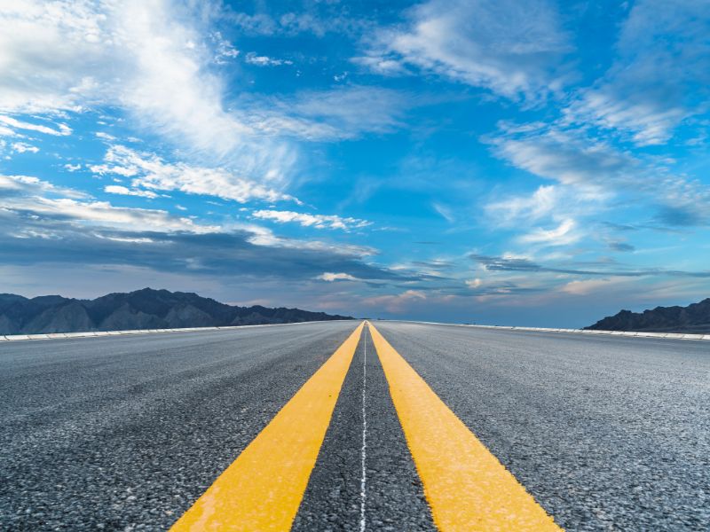 Ba mẹ cần nhớ rằng quá trình học hỏi và rèn luyện kỹ năng quản lý cảm xúc là một cuộc hành trình kéo dài