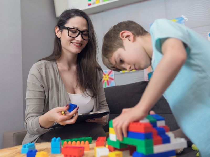 Các hoạt động giải trí cũng đóng vai trò quan trọng trong việc giúp trẻ rèn luyện và điều chỉnh cảm xúc