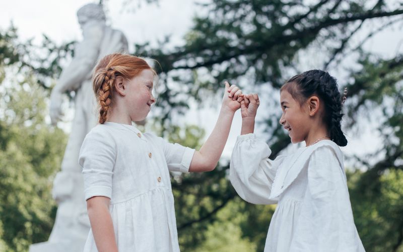 Dạy trẻ quy tắc giao tiếp - Vun đắp chuẩn mực và sự tử tế 11 Giữ lời hứa chính là giữ chữ tín, đây là một phẩm chất đạo đức cần thiết cho mọi người cũng như cho trẻ