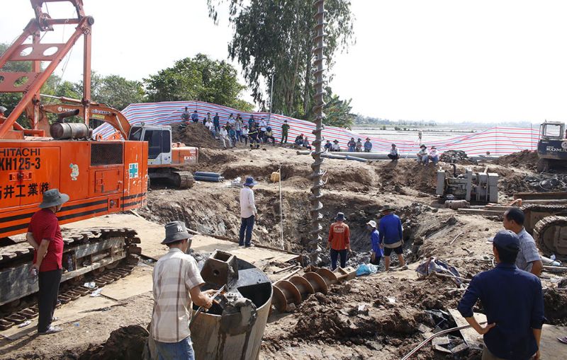 Dạy trẻ không được đi vào khu vực xây dựng, công trường, sửa chữa