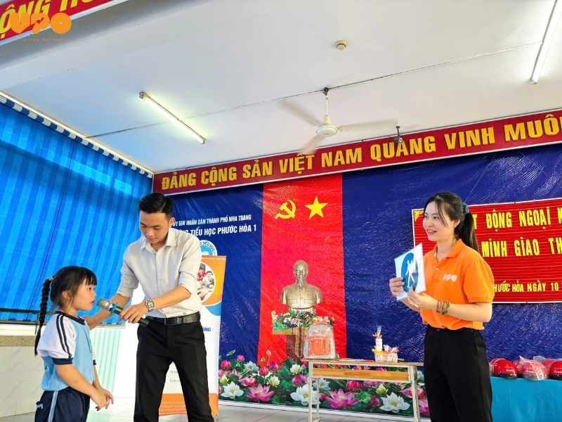 Việc dạy trẻ từ nhỏ những quy tắc giao thông đúng đắn là cực kỳ quan trọng