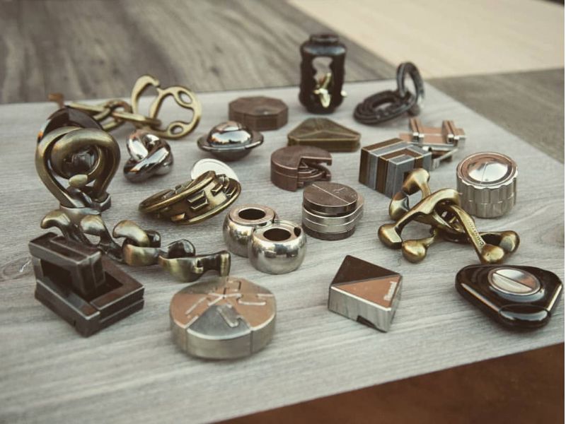 Đồ chơi Hanayama đòi hỏi khả năng tư duy logic rất tốt