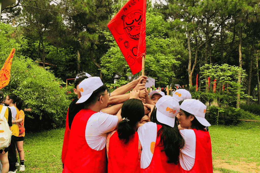 HÀNH TRÌNH KHÁM PHÁ BẢN THÂN