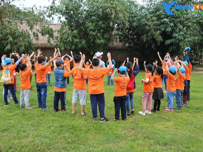 Học viện Giao tiếp MasterKids