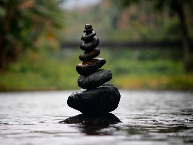 Giữ được bình tĩnh giúp bạn đưa ra những quyết định sáng suốt, tránh khỏi những xích mích