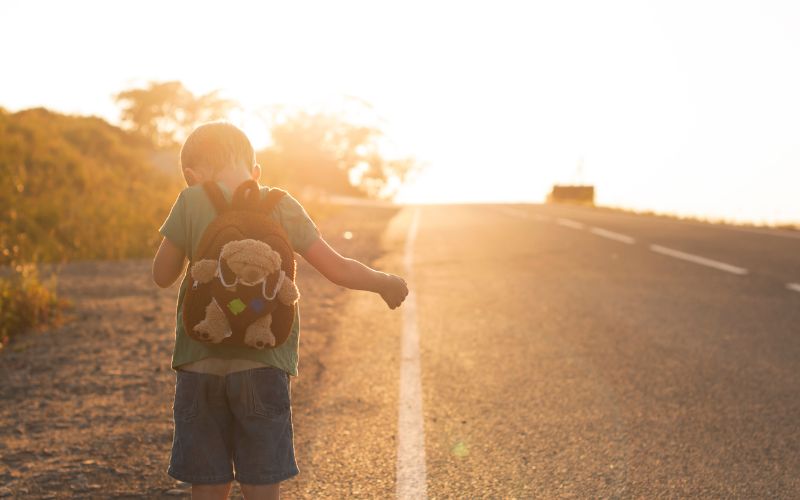 Phụ huynh hãy trang bị những kỹ năng cần thiết để bé xử lý khi bị lạc