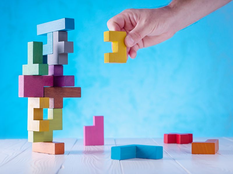 20+ kỹ năng sống dành cho học sinh để phát triển TỐI ƯU NHẤT 6 Tư duy logic là kỹ năng quan trọng giúp các con phát triển khả năng suy nghĩ logic, phân tích