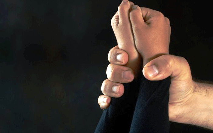 Các hành vi xấu mà trẻ phải đối mặt khi bị xâm hại.