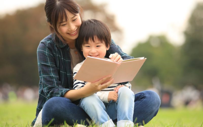 18+ kỹ năng sống cho trẻ tiểu học VỮNG CHÃI bước vào đời 2 Kỹ năng tự nhận thức là khả năng hiểu rõ bản thân, biết được mình cần gì, hành vi và cảm xúc của mình như thế nào