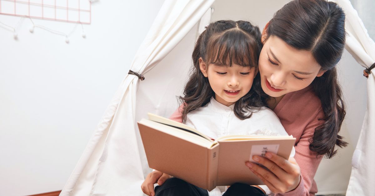 Dạy kỹ năng sống cho trẻ 4 tuổi - lứa tuổi con đầy sự tò mò! 2 Ba mẹ cần có những phương pháp giáo dục, uốn nắn, định hướng nuôi dạy, và phát triển đúng đắn cho con