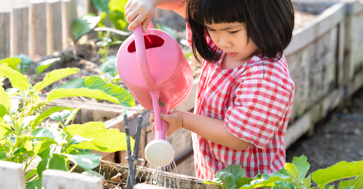 Dạy kỹ năng sống cho trẻ 4 tuổi - lứa tuổi con đầy sự tò mò! 1 dạy kỹ năng sống cho trẻ 4 tuổi