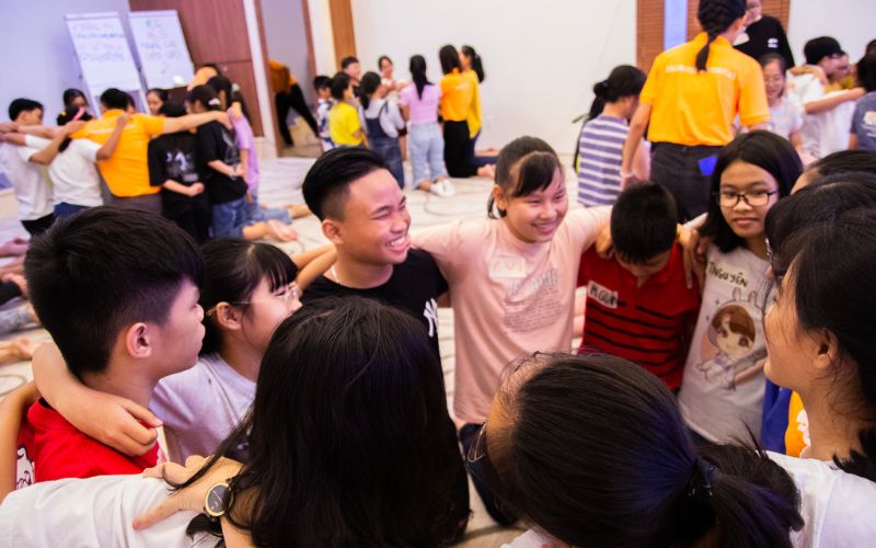 Kỹ năng sống giúp trẻ hòa nhập với nhau