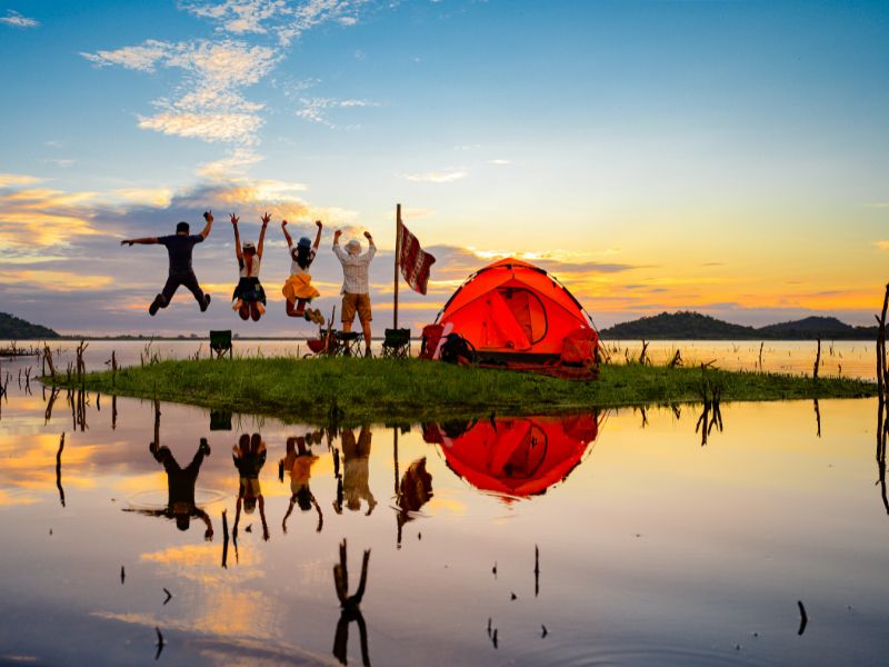 Những hoạt động này không chỉ giúp trẻ thêm yêu thiên nhiên mà còn hỗ trợ phát triển toàn diện của bé.