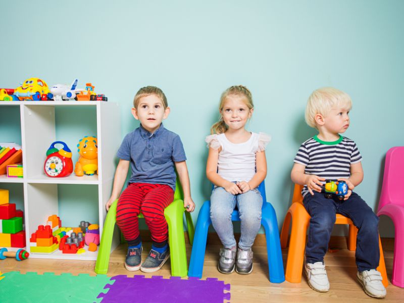 Trẻ em thường muốn gây được sự chú ý với mọi người