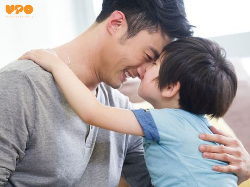 Cha mẹ Nhật luôn trò chuyện và tương tác thường xuyên với trẻ 