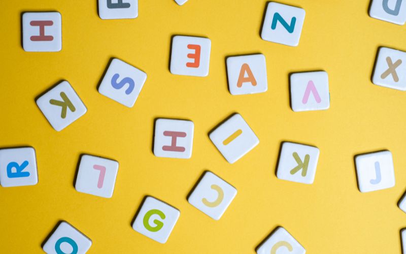 Học bảng chữ cái là tiền đề của các kiến thức sau này, các phần mềm sẽ hỗ trợ việc học tập của bé tốt hơn