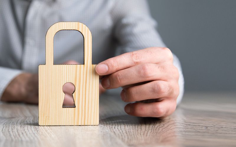 Một số trường hợp người dân cảm thấy không có quyền riêng tư khi sử dụng gương mặt để xác thực nhân thân