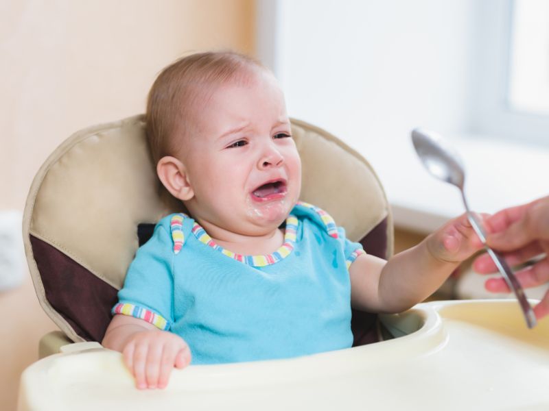 Bị gò bó trong một không gian trong thời gian dài có thể khiến trẻ khó chịu