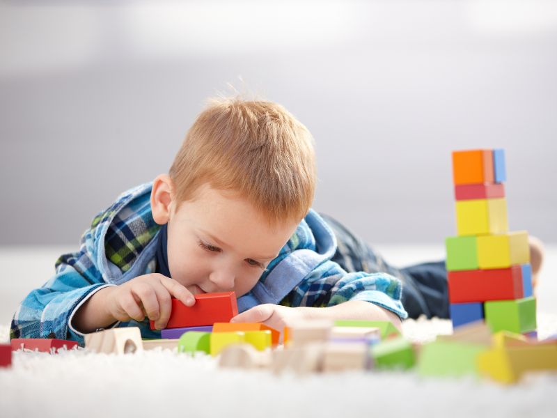 Trẻ em thường bắt đầu nói dối khi lên 3 tuổi