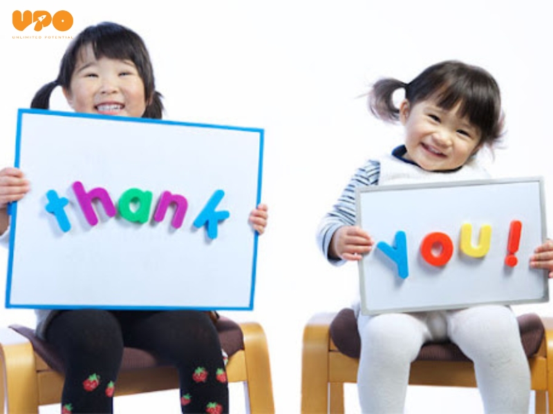 Khi trẻ hiểu rõ về những điều đúng sai sẽ giúp con hình thành tư duy tích cực