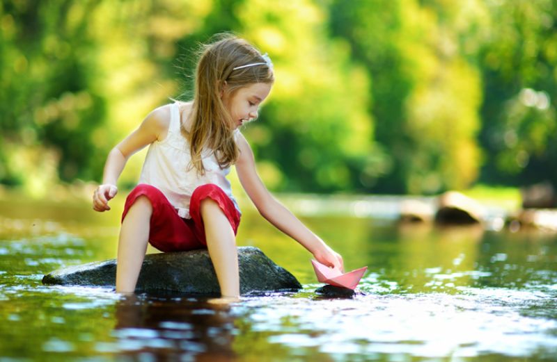 Hướng nội không phải là việc cô lập bản thân, mà là một quá trình tìm hiểu và chăm sóc bản thân một cách ý thức