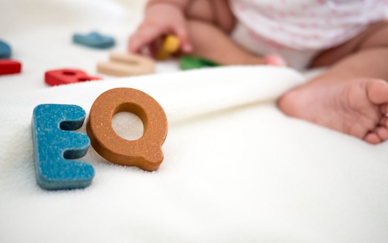 Có nhiều thước đo EQ được nghiên cứu rộng rãi hiện nay, nó có khả năng đo lường về nhận thức cảm xúc, điều chỉnh cảm xúc