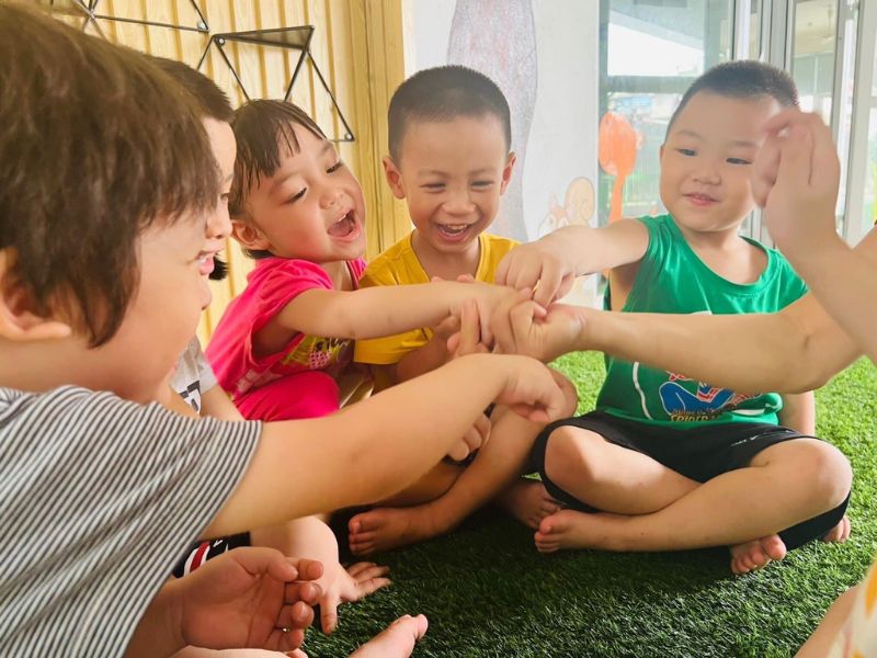 Phát triển nhận thức cho trẻ mầm non thông qua trò chơi “chi chi chành chành”