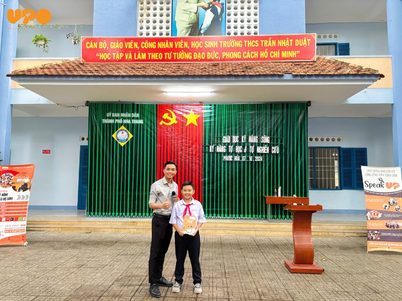 Chủ đề buổi chiều: Kỹ năng tự học và tự nghiên cứu