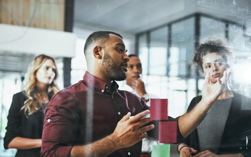 Người sở hữu chủng vân tay WL thường Chủ động - Cá tính - Mạnh mẽ và có tố chất lãnh đạo 